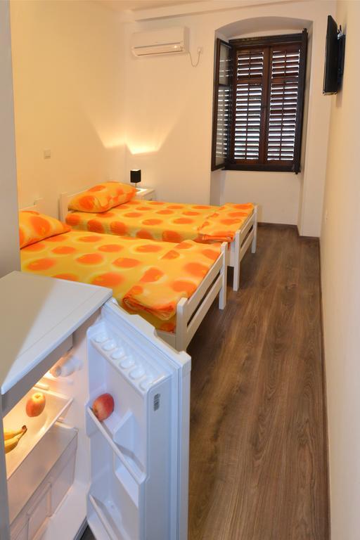 Studio In Dubrovnik Bilik gambar